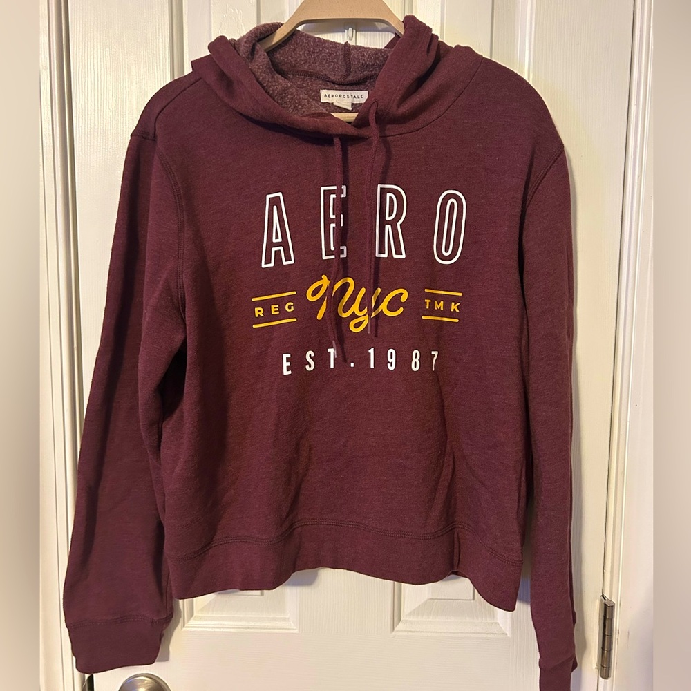 Aeropostale Women's Burgundy Cropped Hoodie